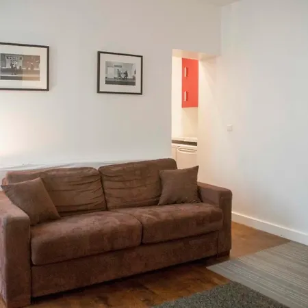 Charming Batignolles Neighborhood Apartman